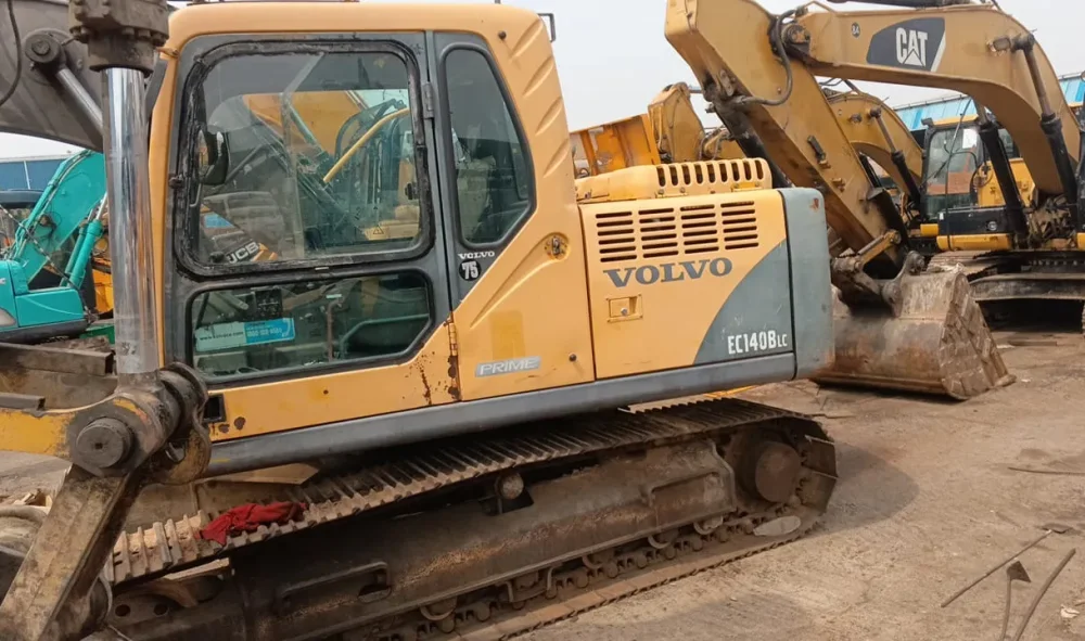 Volvo EC140BLC Excavator